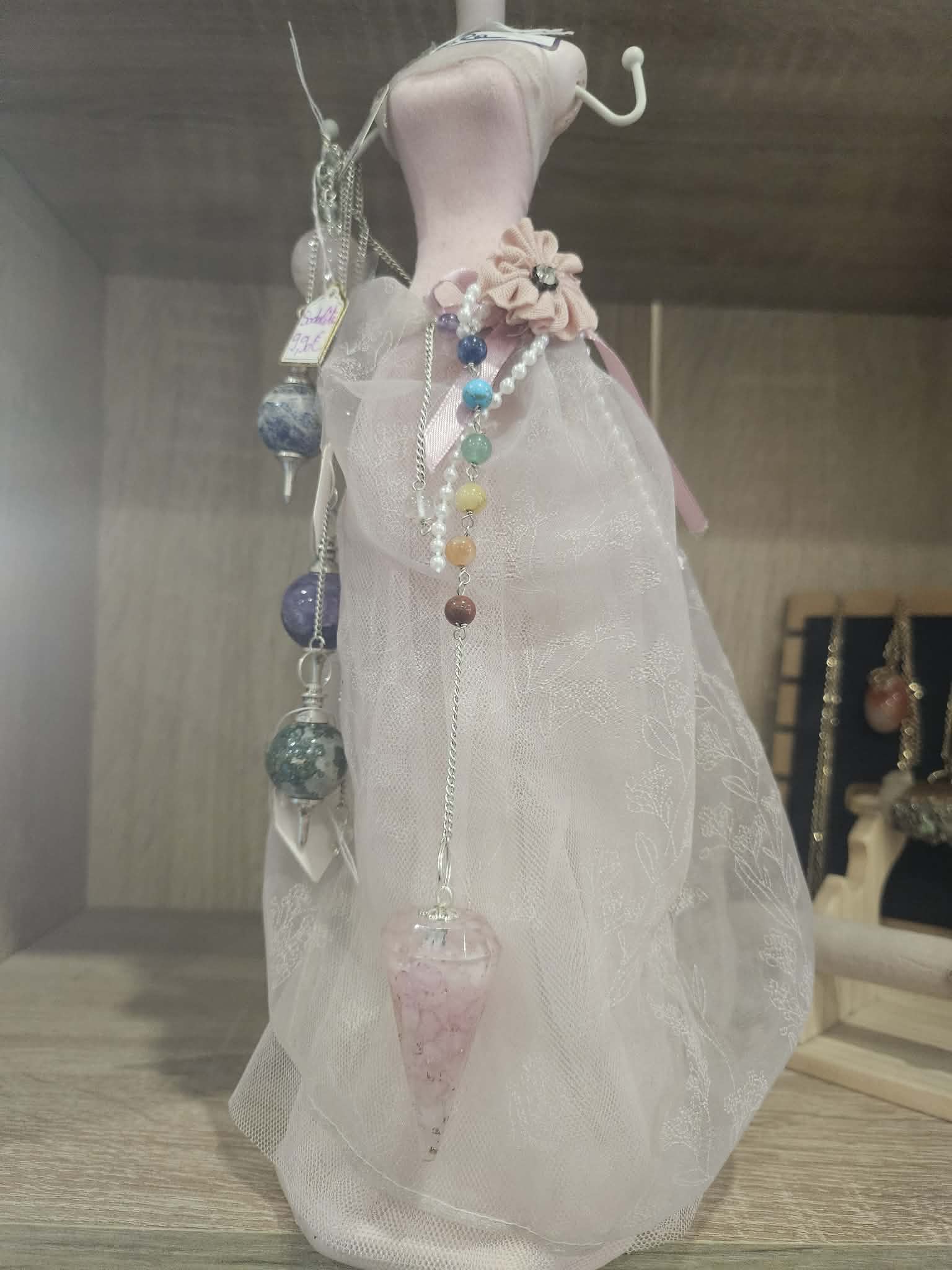 Pendule Orgonite Chakra "Quartz Rose" – Image 3