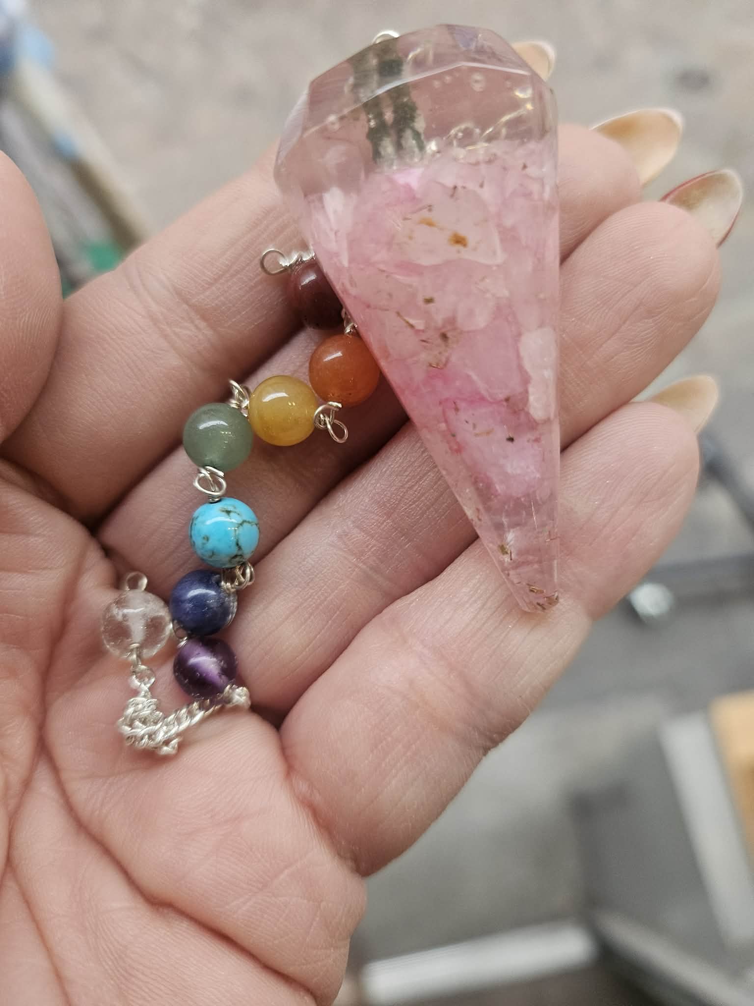 Pendule Orgonite Chakra "Quartz Rose"